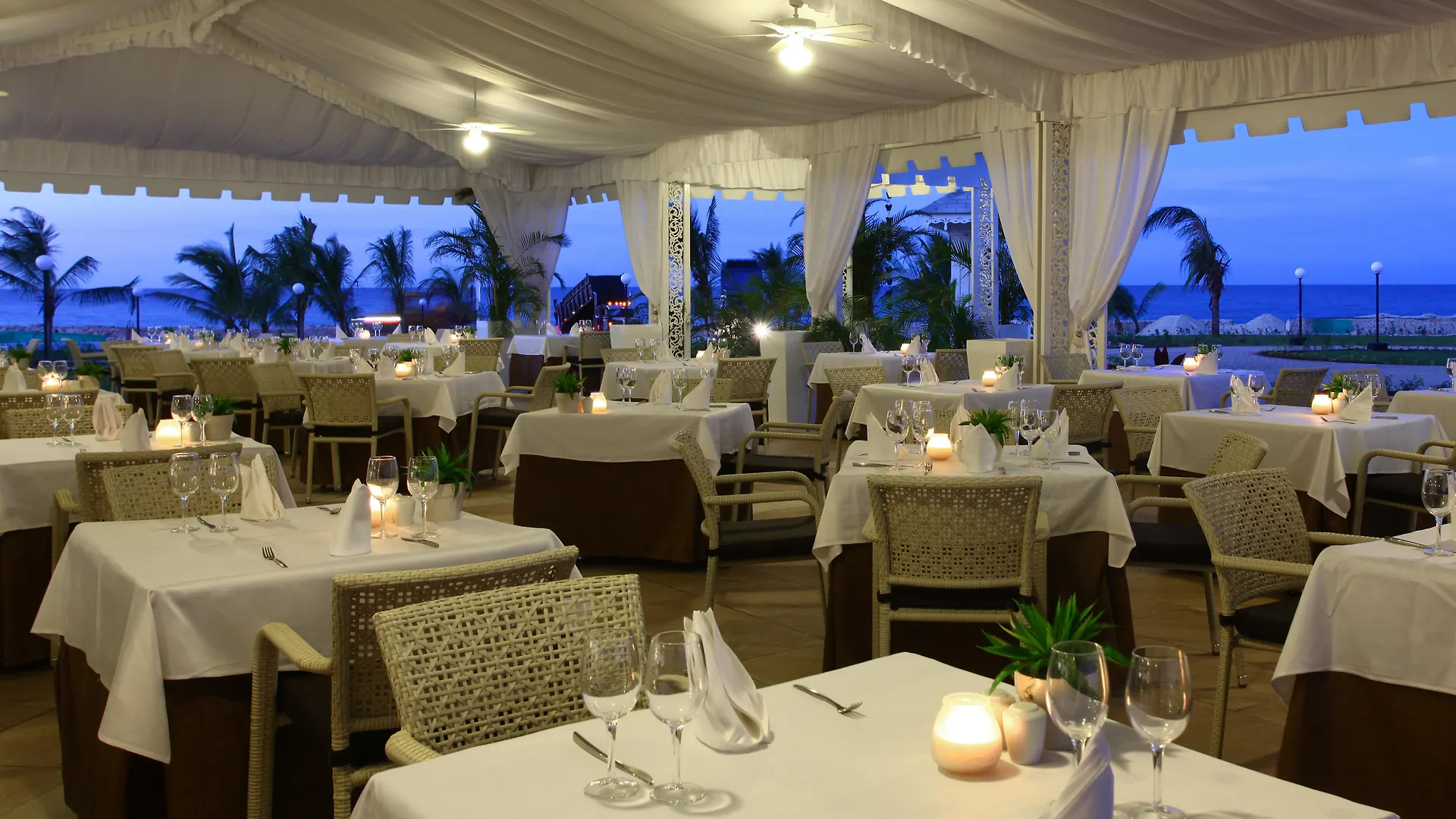 Resort Bahia Principe Luxury Runaway Bay (Adults Only)