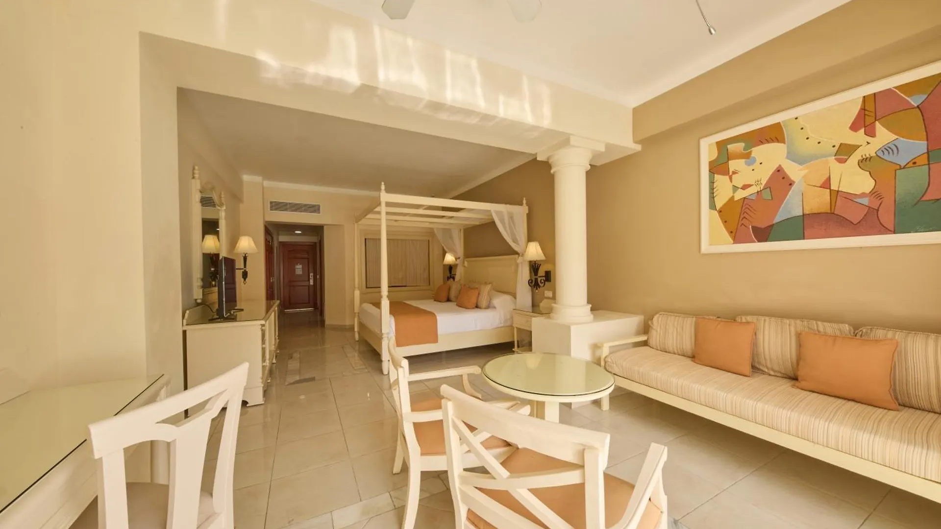 Bahia Principe Luxury Runaway Bay (Adults Only)