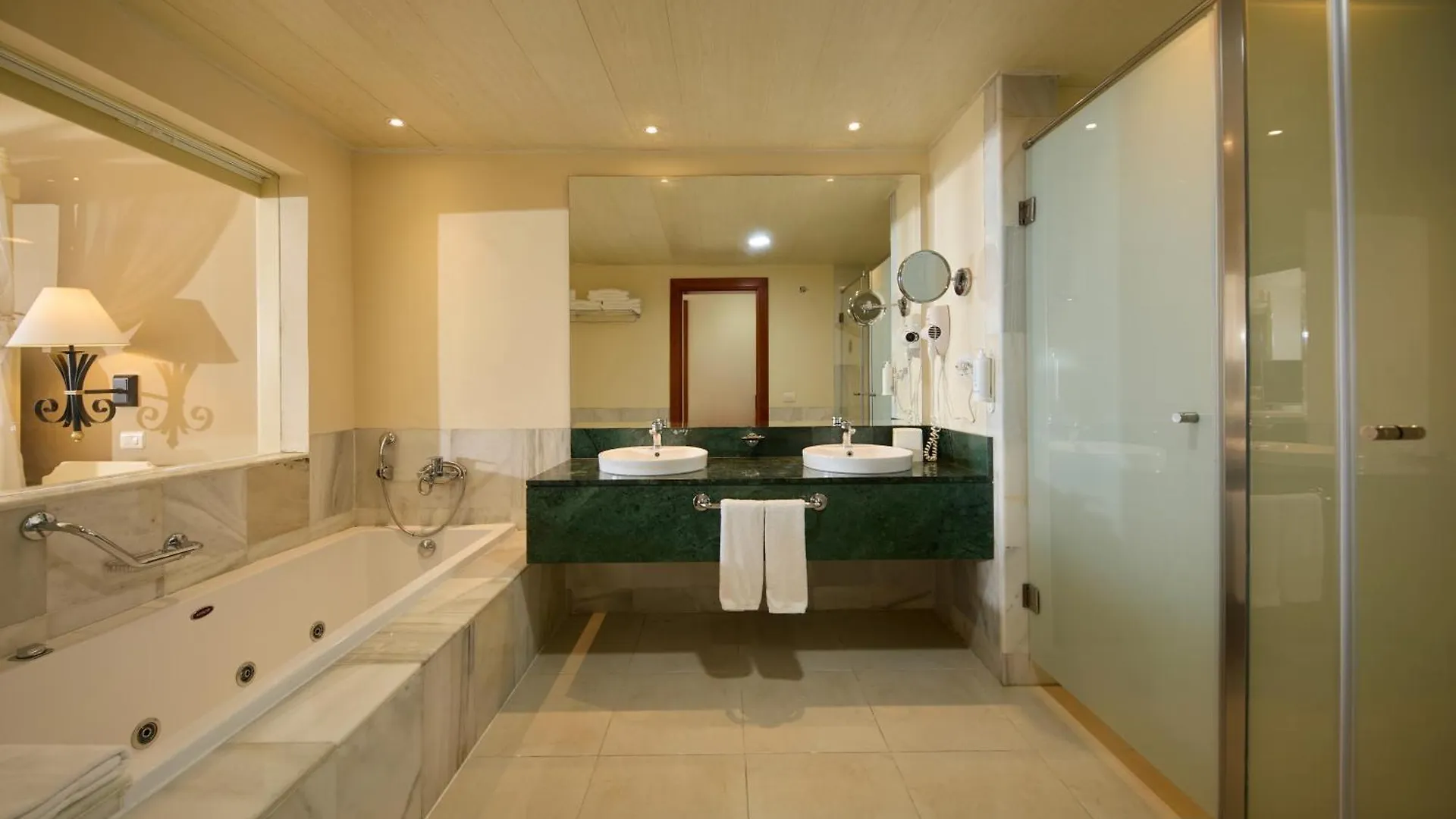 Bahia Principe Luxury Runaway Bay (Adults Only) 5*,