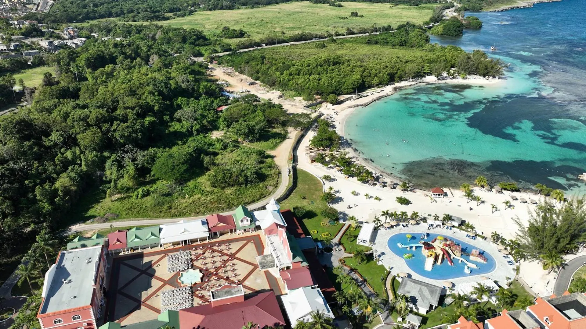Bahia Principe Luxury Runaway Bay (Adults Only)