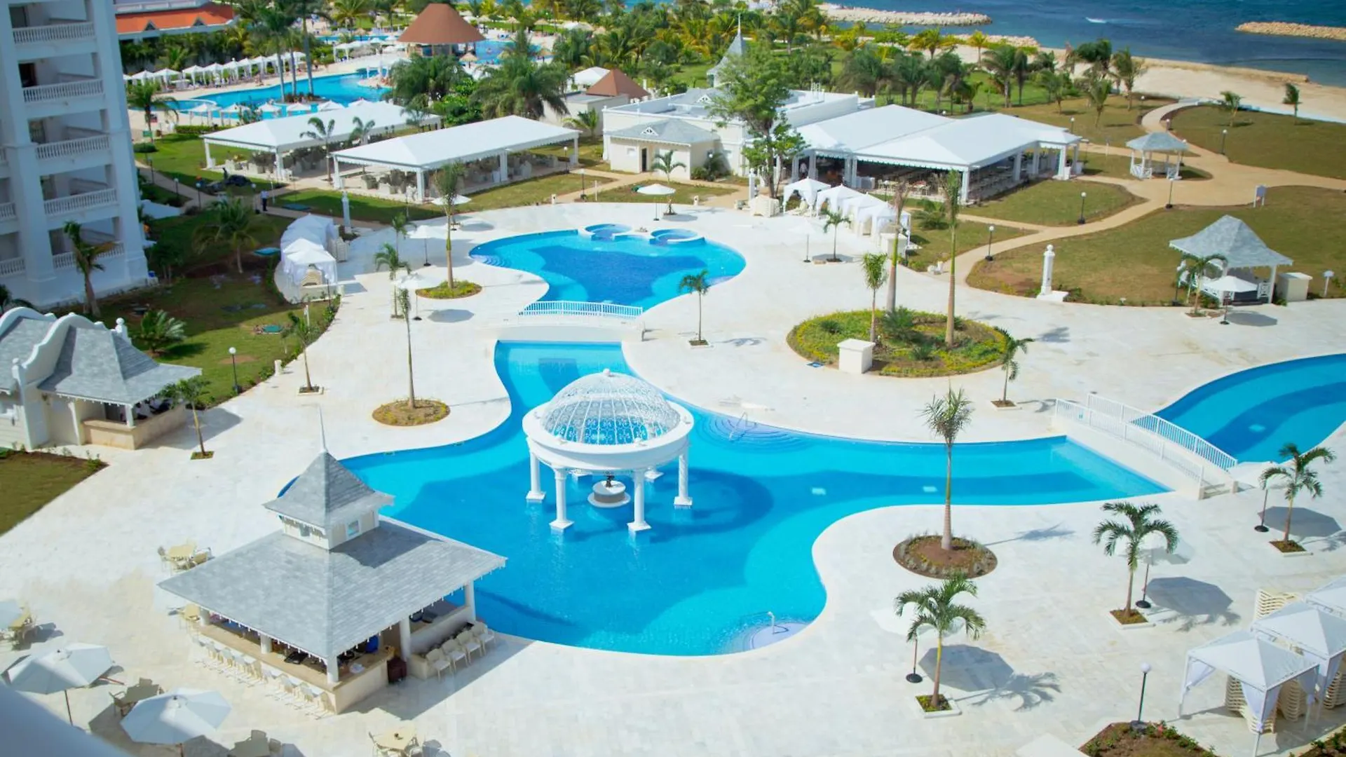 Bahia Principe Luxury Runaway Bay (Adults Only) Resort
