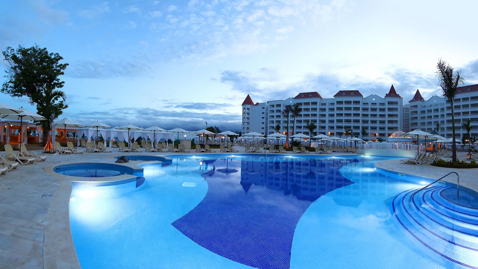 Bahia Principe Luxury Runaway Bay (Adults Only) אתר נופש