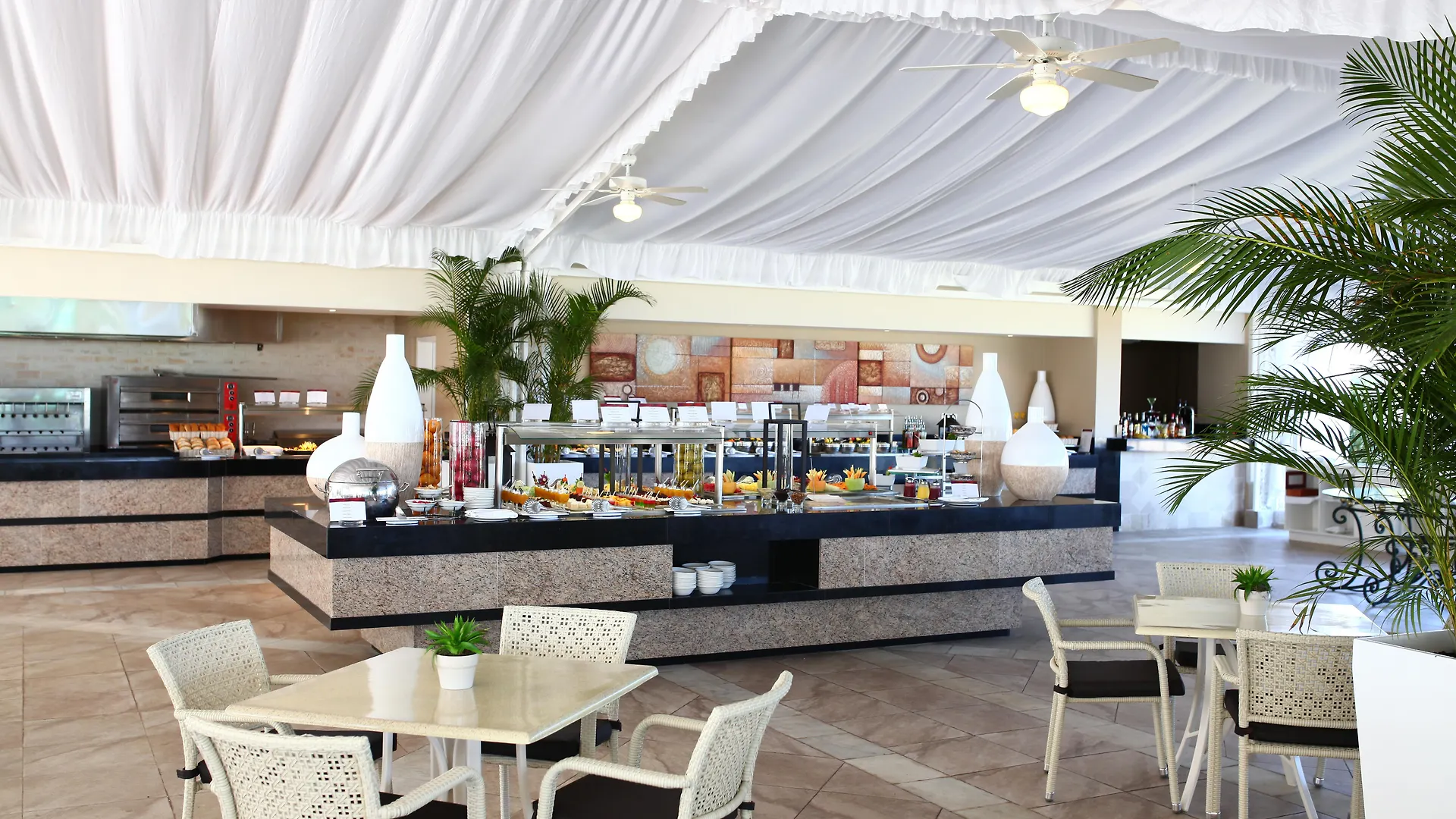 Bahia Principe Luxury Runaway Bay (Adults Only)